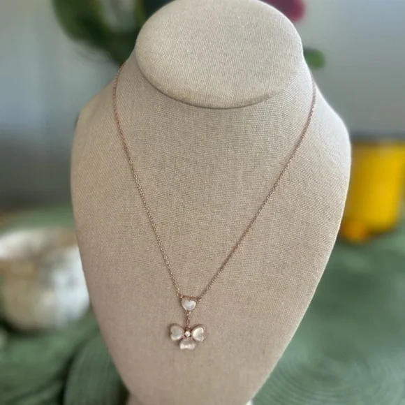 Clover Heart Rose Gold Plated Silver Necklace - Picture 6 of 7